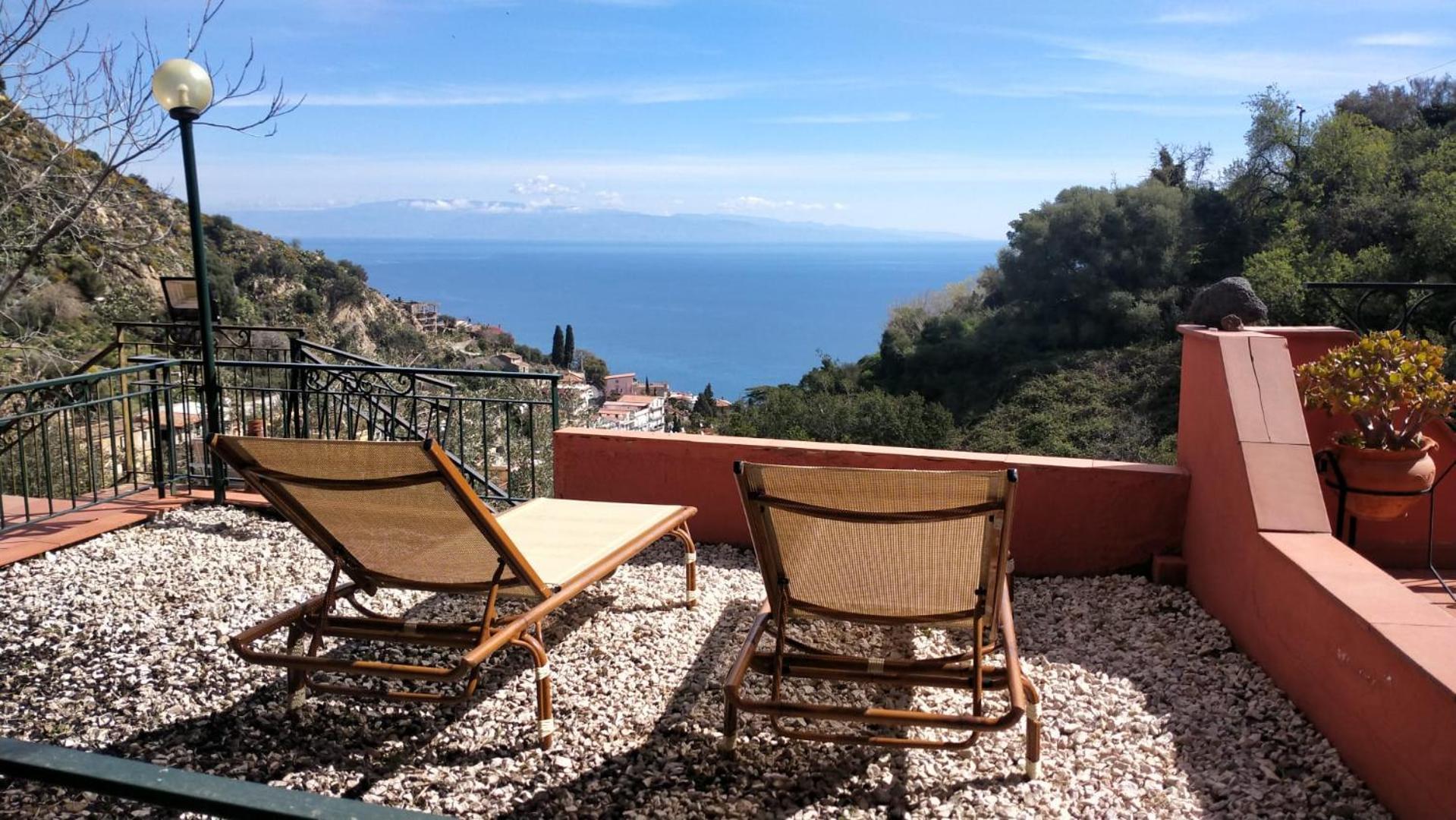 Villa Vittorio - Splendid Panoramic Sea View Terrace Taormina Kültér fotó
